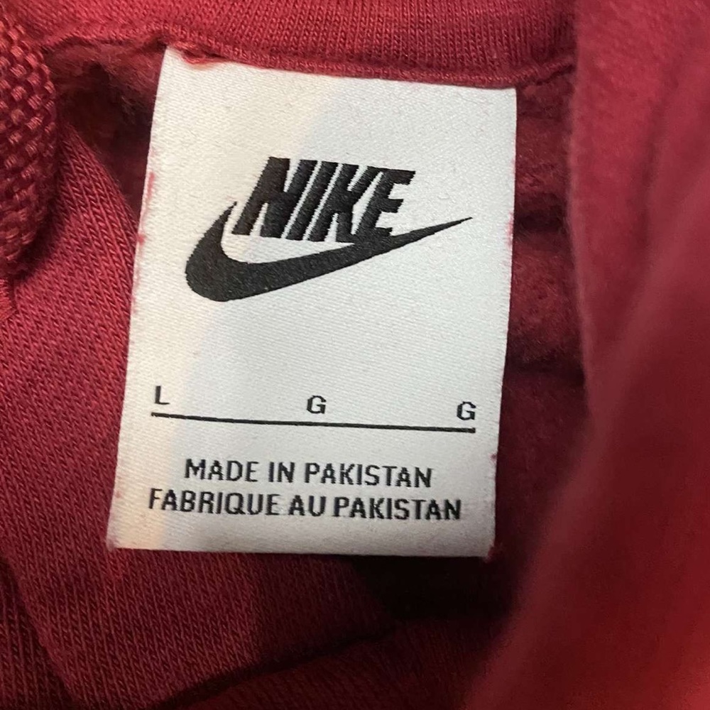 dark red nike hoodie - Picture 3 of 3